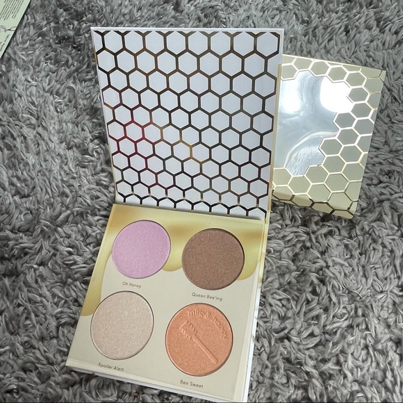 Beauty Bakerie Milk & honey highlighter palette, highly pigmented, 4 colors - Picture 4 of 5